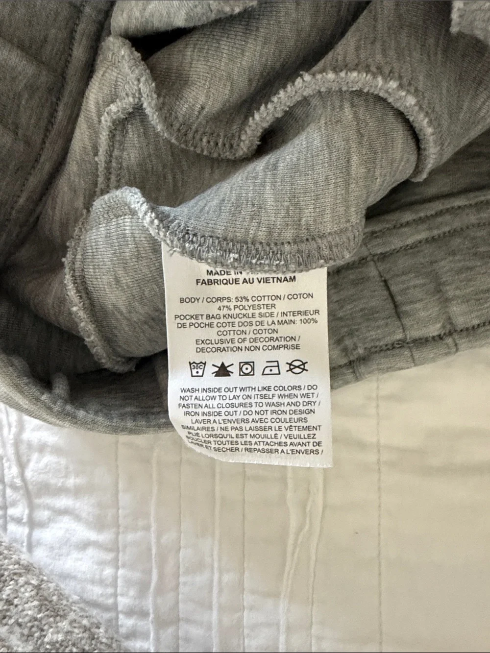 Boys Nike Tech Fleece Grey Drawstring Joggers. Size L.
